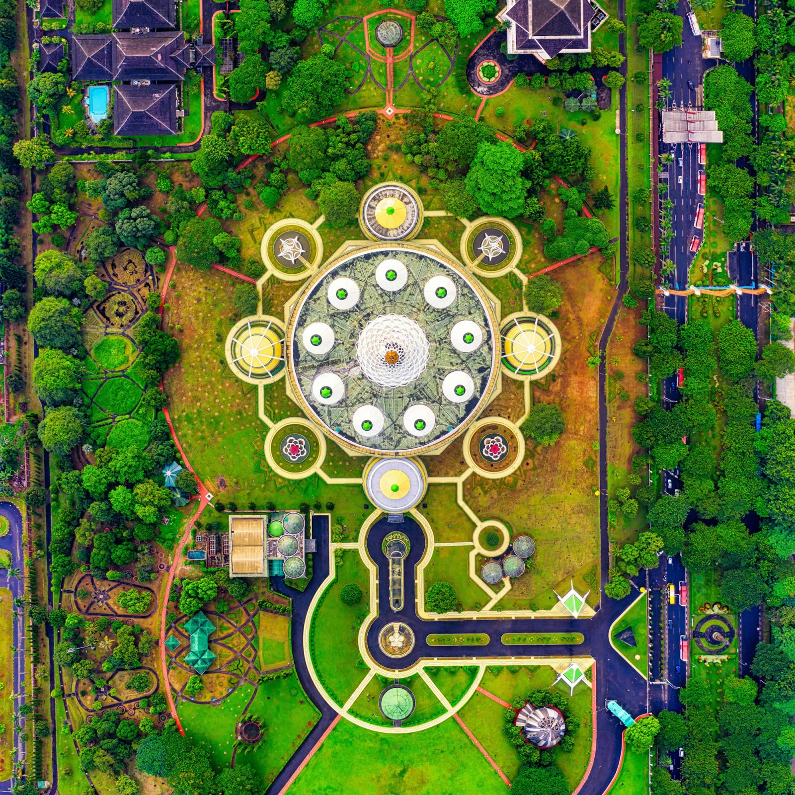 Garden design layout viewed from above