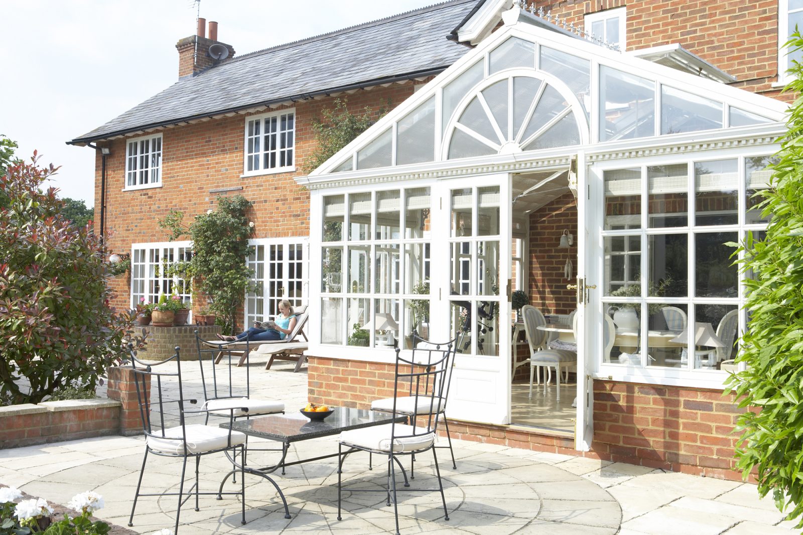 What are the benefits of adding a conservatory to your home